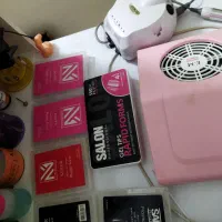 وسایل کاشت ناخن و میز ناخن|حراج|شاهینشهر, مسکن مهر|دیوار