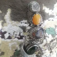 فروش پنج عدد انگشتر وپول قدیمی