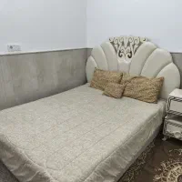 تخت و روتختی