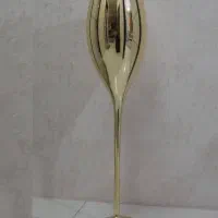 گلدان پایه بلند طلایی