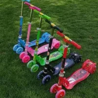 اسکوتر کودک ۳ چرخ ژله ای بدنه فلزی|دوچرخه، اسکیت، اسکوتر|اهواز, فاز ۲ پادادشهر|دیوار