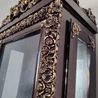 بوفه تاجدار