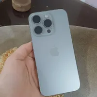 اپل iPhone 15 Pro با حافظهٔ ۱۲۸ گیگابایت