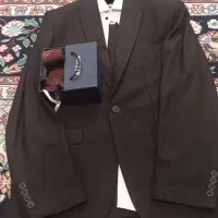 کت شلوار با پیراهن و کروات  و کاور