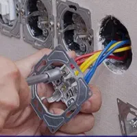 خرده کاری و نصب کلید برق