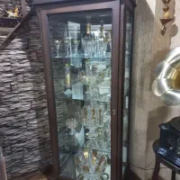 ویترین تمام چوب