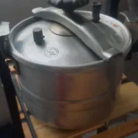 زودپز ۶ لیتری