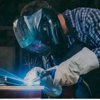 تعمیرکابینت،شیرالات، لوله کشی،جوشکاری و|خدمات پیشه و مهارت|کرمانشاه, |دیوار