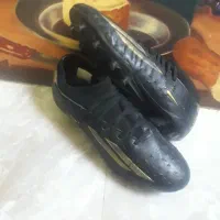 یک جفت کتونی  فوتبال LiGa چمن  ۴۳ سالم و تمیز
