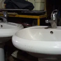 دو عدد روشویی با شیرآهرمی آماده نصب