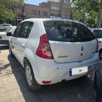 رنو ساندرو اتوماتیک، مدل ۱۳۹۶|خودرو سواری و وانت|مشهد, دانشجو|دیوار