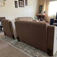 فروش مبل ۷ نفره و سه عدد میز جلو مبلی|مبلمان خانگی و میز عسلی|رودهن, |دیوار