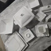 سرویس چینی دوازده نفره