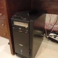 کامپیوتر کارکرده + میز تحریر|رایانه رومیزی|تهران, قبا|دیوار