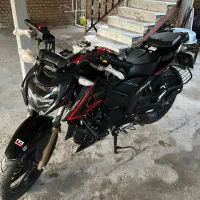 آپاچی ۲۰۰نیوفیس