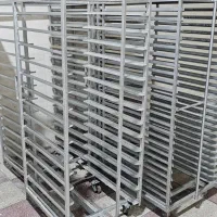 استخدام نیروی قنادی