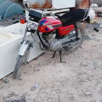 یک عدد عروسک مدل ۸۶ مزایده