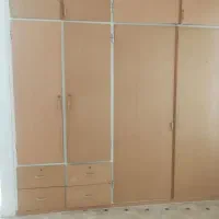 کمد دیواری وساعت و قندان