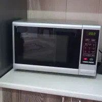 ماکروویو ۳۰ لیتر