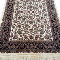 فرش دستباف تک ۶ متری حاشیه سرمه ای