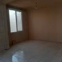 ۴۰متردفتر تجاری بر ۲۱متری دهقان تابلو خور تخلیه
