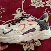 کفش اسپورت بچه گانه سایز 35|کفش و لباس بچه|شیراز, شهرک دارایی|دیوار