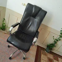 صندلی چرخدار مدیریتی