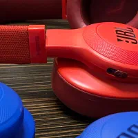 دو عدد هدفون JBL وایرلس اورجینال|پخش‌کننده همراه|تهران, زعفرانیه|دیوار