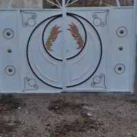 تعدادی مدارک به اسم عارف مرادی پیدا شده