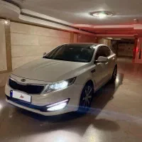 کیا اپتیما ۲۰۱۳ سفید صدفی