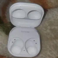 باکس ارپادسامسونگ  باز ۲ پرو سفید