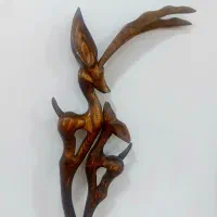 تندیس غزال چوبی