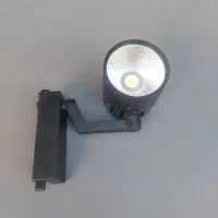 پرژکتور تلسکوپی پارس شعاع