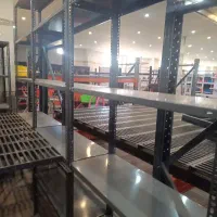 طوسی مهره.پیچ.قفسه