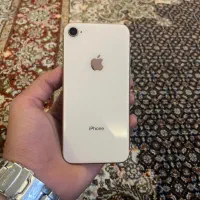 آیفون 8