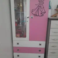 کمد دخترانه