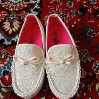 کفش بچگانه