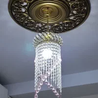 لوستر|لوستر و چراغ آویز|قدس, شهر‌قدس|دیوار