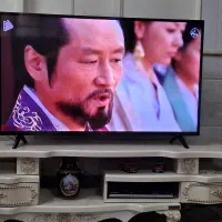 تلویزیون ۵۰ اینچ TCL