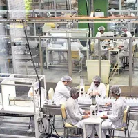 گرفتن نیرو در داروسازی