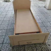 تخت خواب تک نفره چوبی