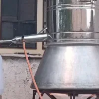 نی قازان گلاب گیر