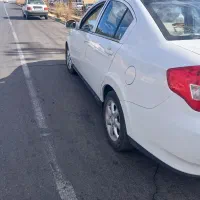 ماشین خیلی سالم وتمیز