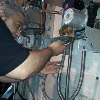 کار تعمیرو نصب کولر گازی پکیج چیلر مشعل