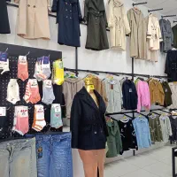 واگذاری و فروش مغازه زنانه|اجارهٔ مغازه و غرفه|دهگلان, |دیوار