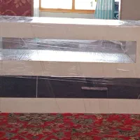 میز تلوزیون در حد نو