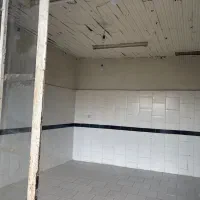 مغازه بیست متری