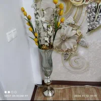 گل و گلدان