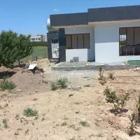 چهار دیوار مناسب ویلا باغ موقعیت خوب|فروش دفتر صنعتی، کشاورزی، تجاری|اراک, |دیوار