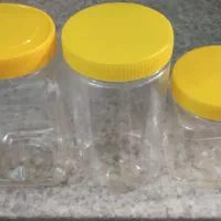 ظرف پلاستیکی